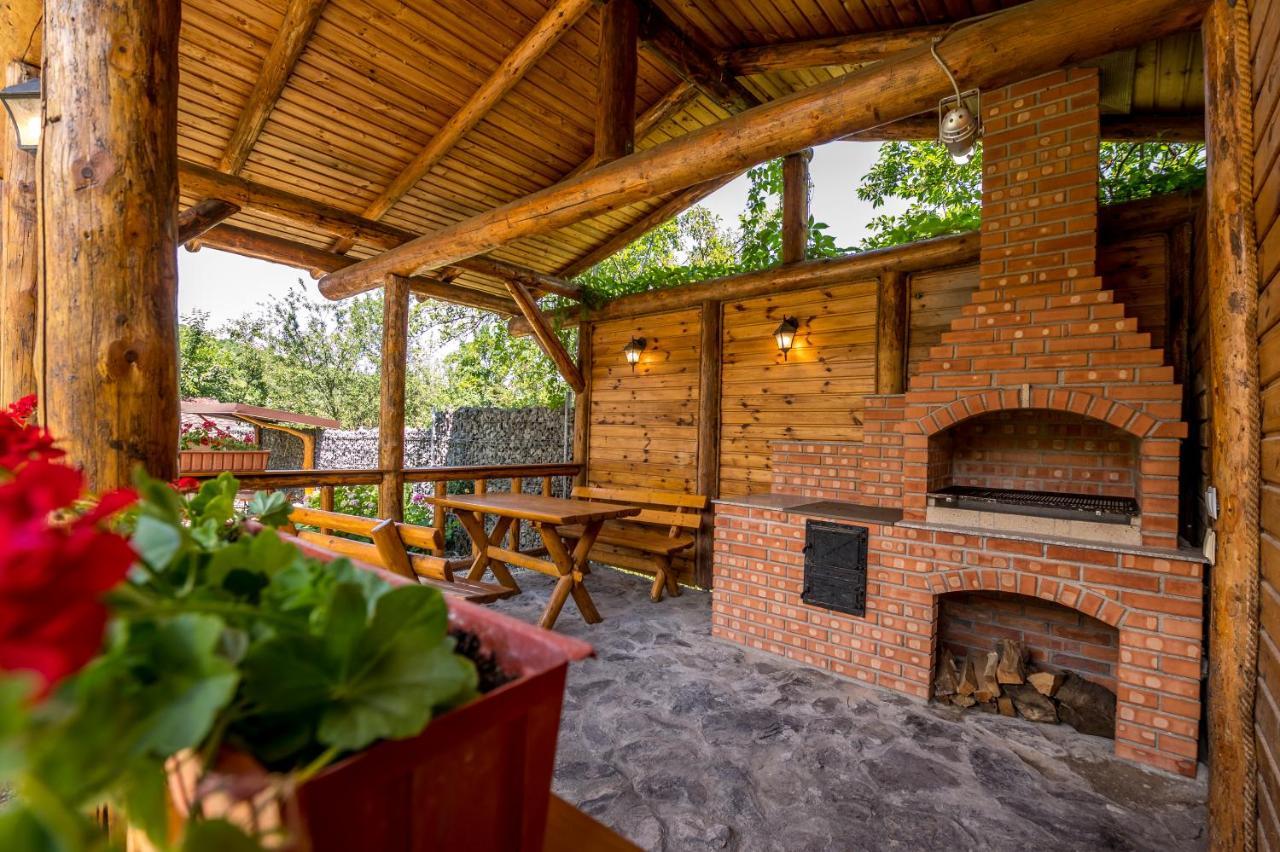 Casa De Vacanta Sadu Zewnętrze zdjęcie