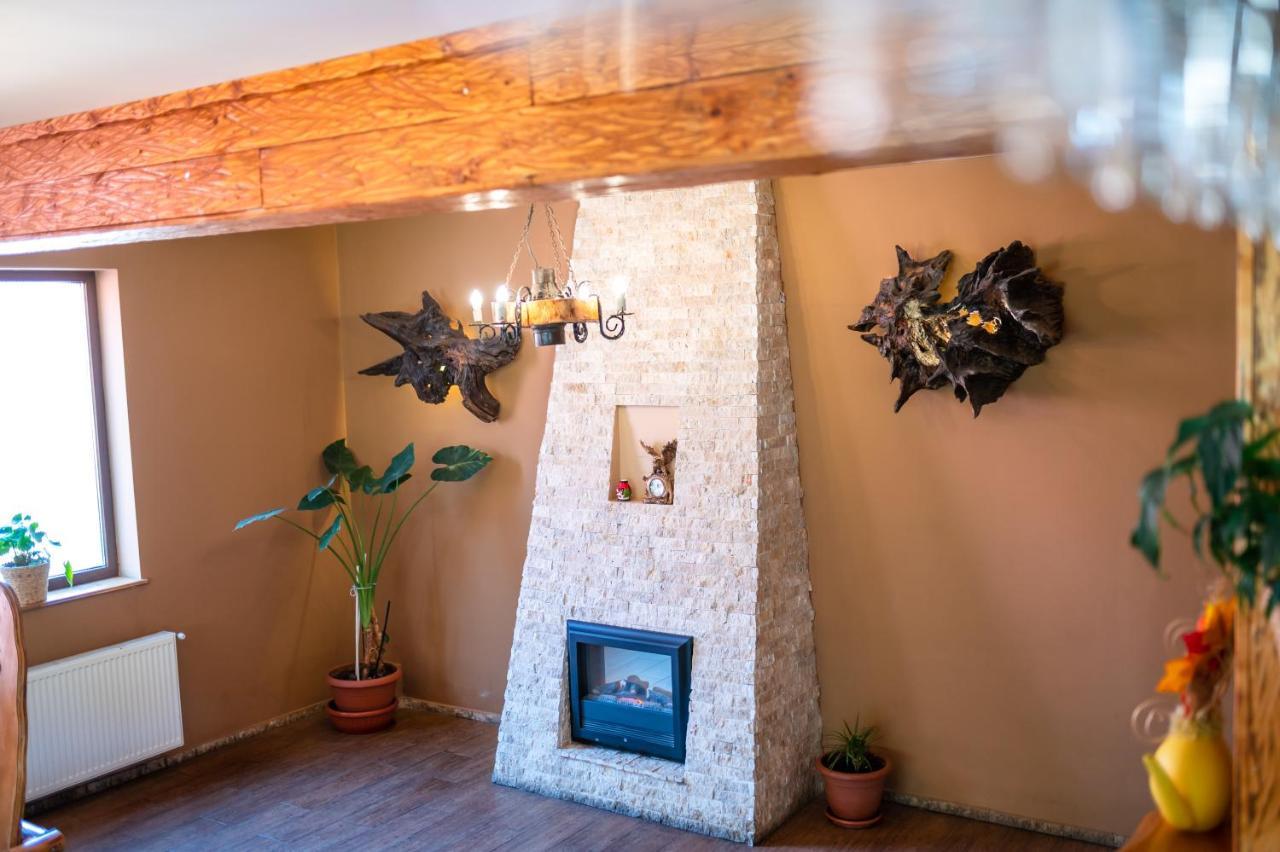 Casa De Vacanta Sadu Zewnętrze zdjęcie