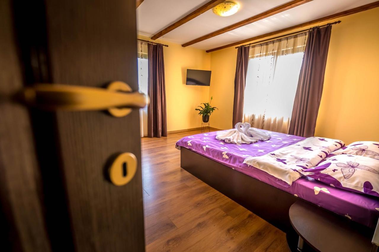 Casa De Vacanta Sadu Zewnętrze zdjęcie